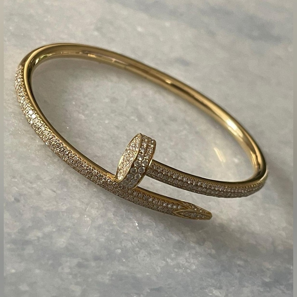 ❌SOLD❌ Juste un clou (Nail) pave diamond bracelet